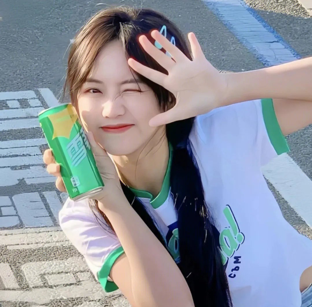 萌宝诞生于三万英尺