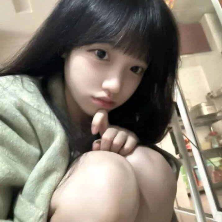 捡个皇帝当影后